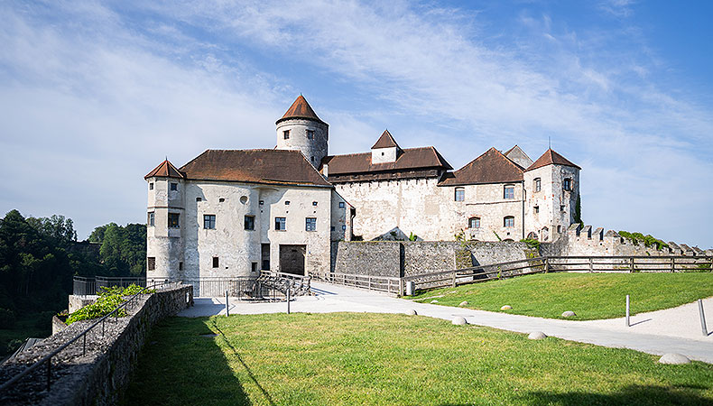 Picture: Main castle with keep and protective wall