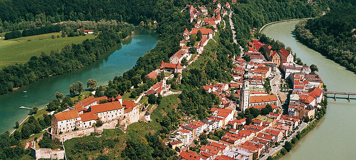 Bild: Luftaufnahme der Burg