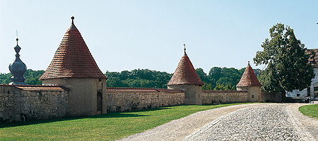 Bild: Burg Burghausen, zweiter Vorhof